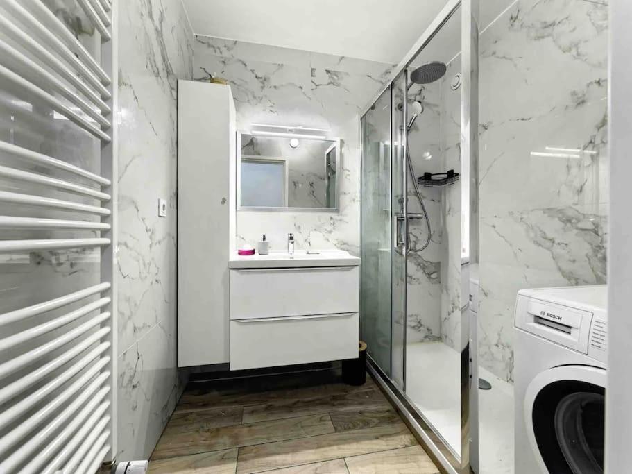 Appartamento 1 Min To With Parking 3 Bedroom Flat